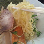 麺屋 波 - 細麺は中細という感じですかね