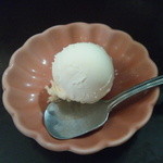 麺屋 波 - 甘味のバニラアイス