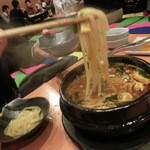 炭火焼肉徳重 - ユッケジャンうどん