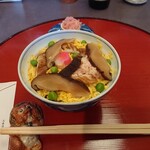 Hatsune Zushi - 蒸し寿司