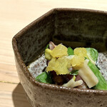 すし宮川  - ホタルイカ アスパラ 黄金柑 木の芽