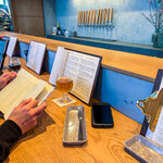 TIELS TEA&TAPS - 店内の様子