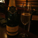 コントワール ミサゴ - クレマン ド ブルゴーニュ ブランドノワール(ポールデラン)
      