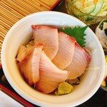 Asahi Sushi - 月替わりの寒ぶり丼