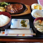 横浜食堂 - 手作りハンバーグ定食