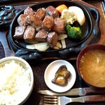 ステーキハウス寿楽 - 