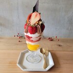 別館 ニコムモーヴ - 苺とショコラのparfait