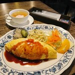 Hoshino Kakurega - 本日のオススメ(オムライス&野菜スープ)