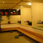 寿苑 - お座敷席　各テーブル仕切りを外せます