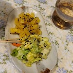 Non Non - 冰淇淋聖代的附餐(醃菜)