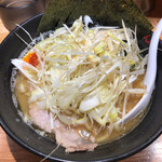 壱八家 - ねぎラーメン940円