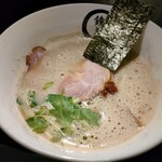 169739875 - 鶏白湯ラーメン（1100円）