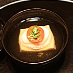 日本料理　百屋 - カニかまと胡麻豆腐のお椀