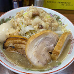 ラーメン 豚んち - 