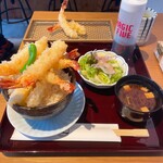 Wain To Tempura Maru Shou - 海老マウン天丼セット 1500円（税込）
                        海老6本、野菜
                        トッピング 海老 1本300円（税込）