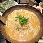 神楽 海老で鯛を釣る麺堂 - 