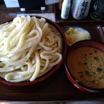 千代屋 - 味噌ごま肉うどん+大盛り。