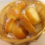 エトナ - アマレット風味のパン　ういきょうのパン