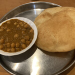 BASMATI - Chole Bhature
                      The salad was served first, creating a perfectly simple presentation.