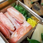 馳走 啐啄一十  - ④ずわい蟹(北海道釧路産)、食用菊と胡瓜の酢の物