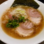 海老醤油ラーメン