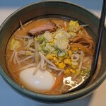 パンケ - 味噌ラーメン（870円）、玉子（50円）