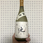 和酒の専門店 今井商店 - ・池 純米 1,160円/税抜
      (富士錦酒造上／静岡県富士宮市上柚野)