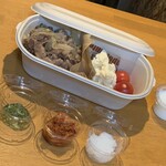 飛騨牛 牛串屋 じゅじゅ - A5飛騨牛串屋の飛騨牛めし弁当