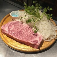 横浜瀬里奈 ステーキドーム - 