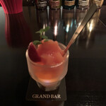 GRAND BAR - 