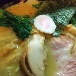 おおぜき中華そば店 - 白湯そばアップ