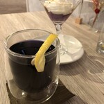 ぎるふりかふぇ - バタフライピーとケーキ