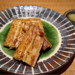 Sasakoto To Mamagoto Kiseto - 焼物（煮切醤油）うなぎの一夜干し