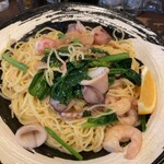 イカエビタコペペロン