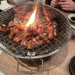 炭火焼肉・にくなべ屋 神戸びいどろ - 