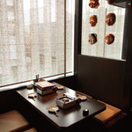 もつ道 - 少人数様でのお食事はＢＯＸ席がオススメ!!