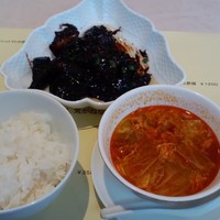 トゥーランドット 臥龍居  - おかずセット(1300円)茄子の煮込み