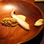 アカ - 間人蟹のパエリア　山椒のアイオリソース添え