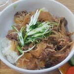 小さな食堂 ヒロ - 市場牛丼 (税込)500円 ※拡大 (2022.03.07)