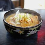 栄華 - 町中華の「もつ煮込み」