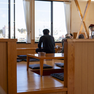 大津漁協直営市場食堂_2