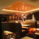 お洒落な雰囲気の店内