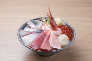 Uodon Zen - 極・きわみ　海鮮丼