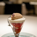 レストラン オオツ - 2022.3 いばらキッスのパフェ