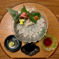 日本料理 梅林 - 刺身盛合せ フグとか