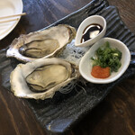 Shounan Taishu Yokochou - 蒸し牡蠣２個＠６８０