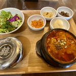 korean kitchen カブ韓 - 海鮮激辛スンドゥブパプサン ９８０円