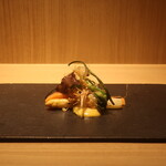 RISTORANTE IL NODO - 天城下山さんの3年アマゴ 仏産ホワイトアスパラ 小田原のノビル