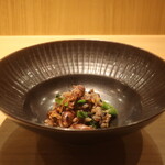 RISTORANTE IL NODO - 小田原志村さんの”にこまる””黒米リゾット” 旬のホタルイカ 名残りのほうれん草