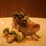 RISTORANTE IL NODO - 小坪漁港の甘鯛 春野菜 バーニャカウダ ヘーゼルナッツアップ